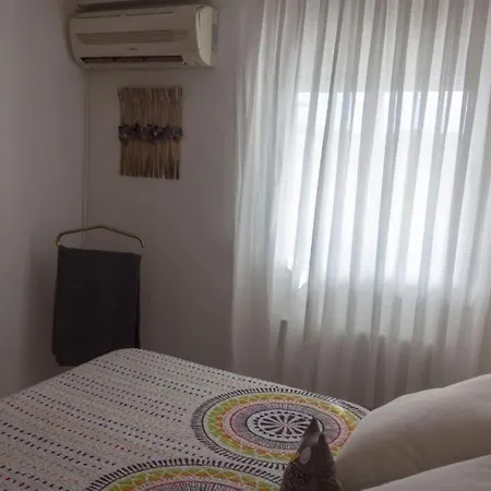 Sunflat Holidays Capellans Beach * 萨洛